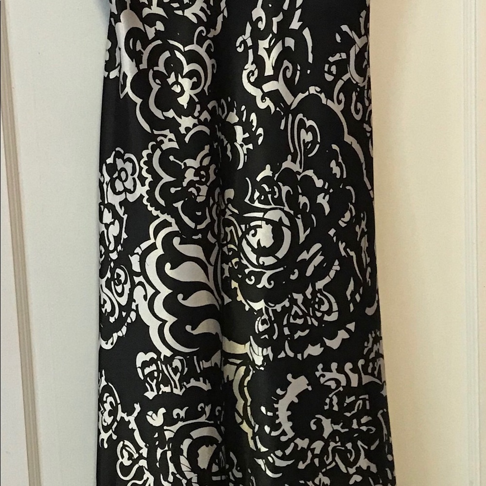 Black & white classy dress